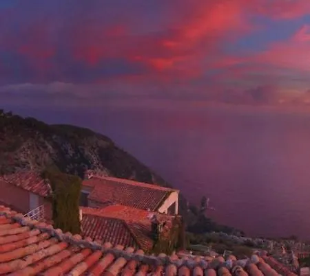 La Du Village D'eze