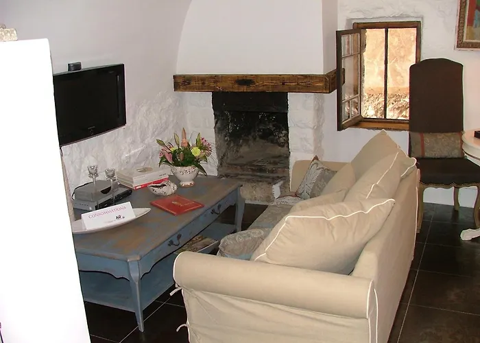 Bed & Breakfast La Du Village D'eze 4*