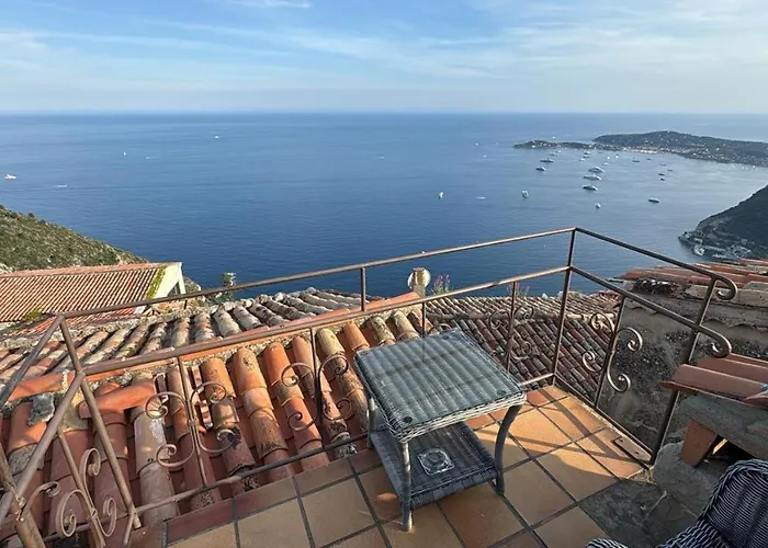 La Du Village D'eze Bed & Breakfast Èze